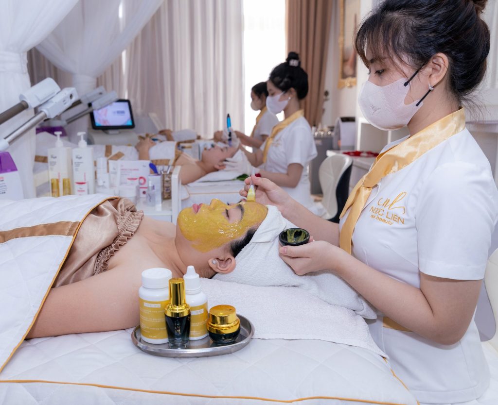 Chăm sóc sắc đẹp tại Ngọc Liên Spa