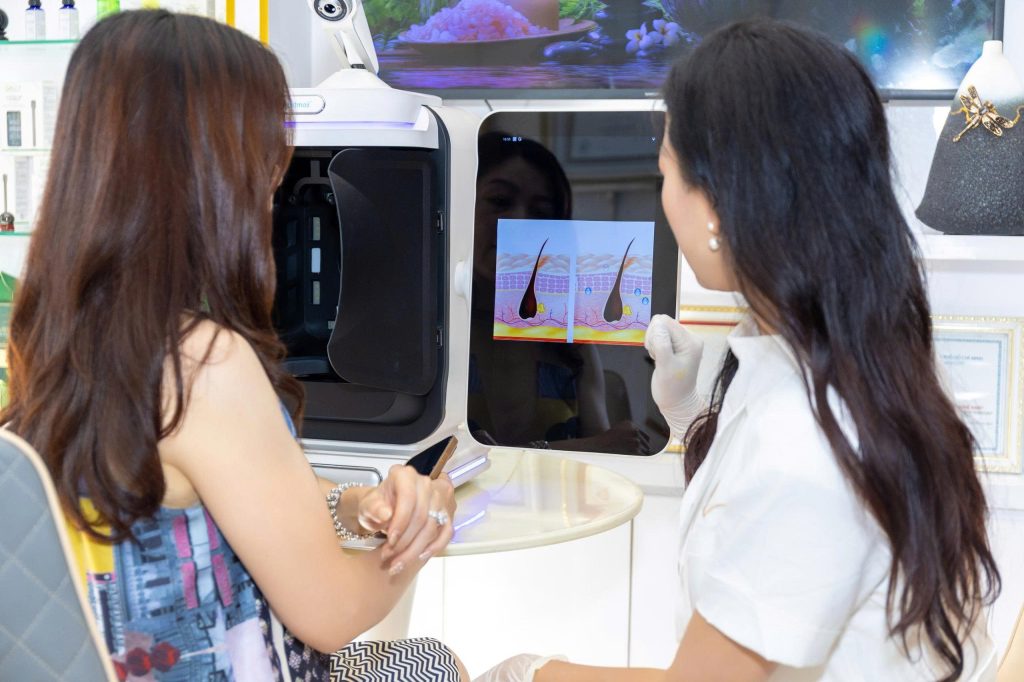 Ngọc Liên Spa: Gửi trọn ước nguyện sắc đẹp & lời tri ân năm mới 2026 14 z7384296593316 b3a46b5f741d81b08d29129008c03f33